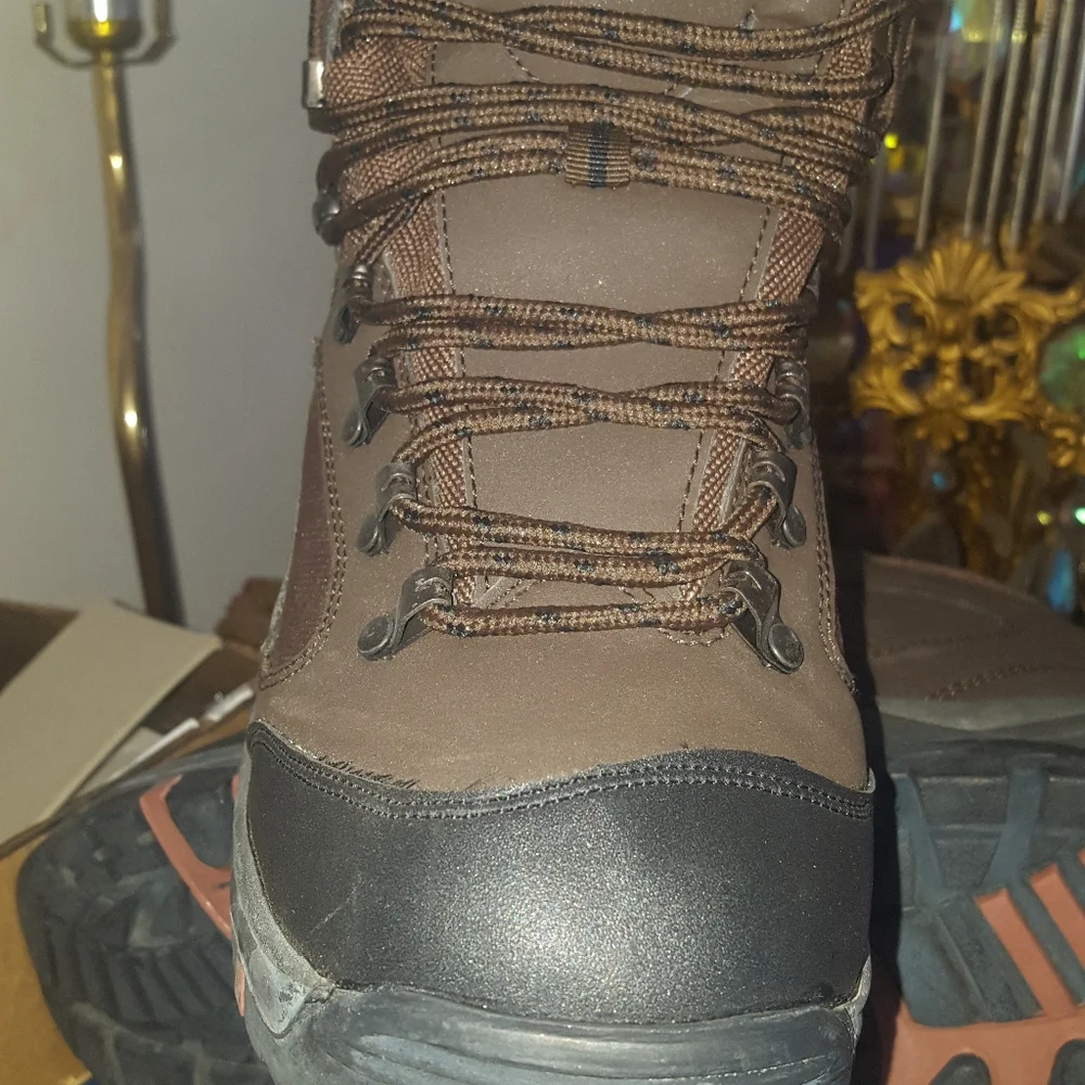 Steve and Barry brown hiking boots. Size 9.5 MENS NEW - Picture 13 of 16